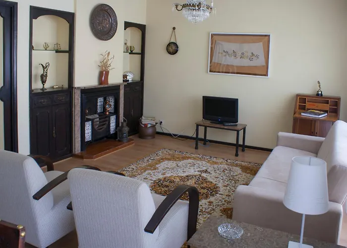 Burgo's House Apartment *